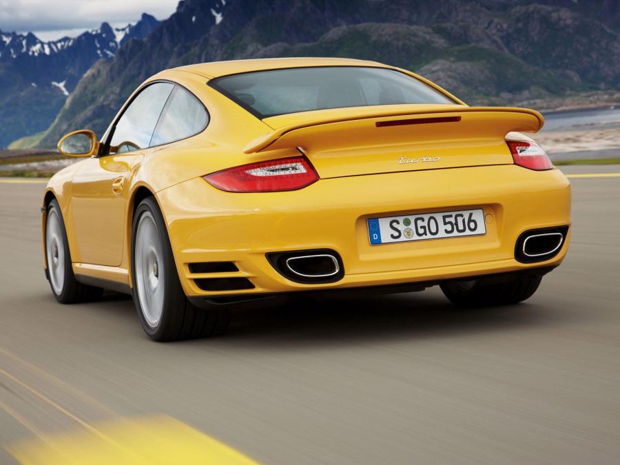  Porsche 911 Turbo 2009 года  (фото 2 из 3)